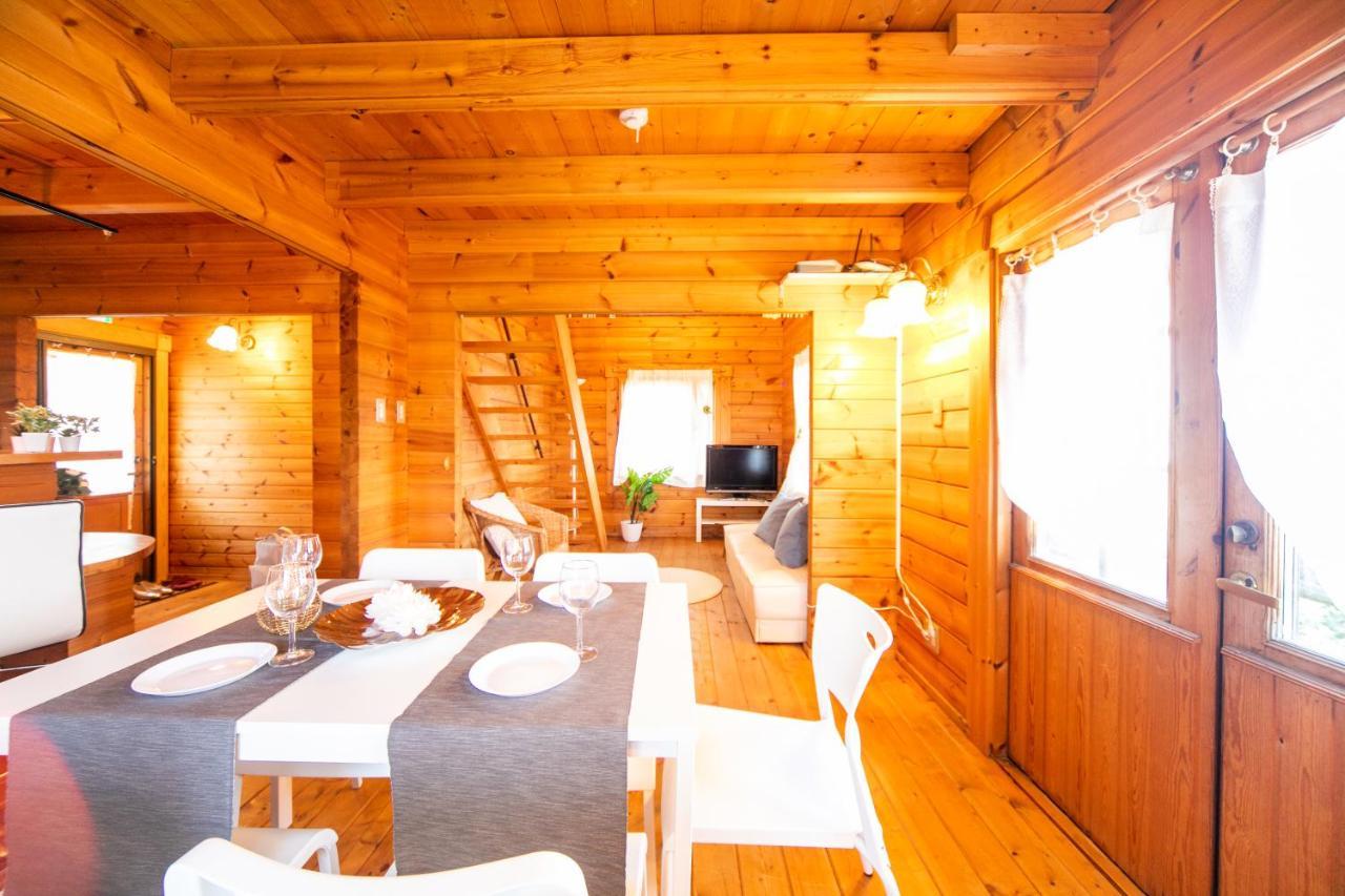 Villa Awaji Seaside Log House In Goshiki 1 à Sumoto Extérieur photo