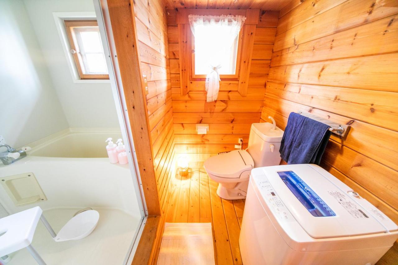Villa Awaji Seaside Log House In Goshiki 1 à Sumoto Extérieur photo